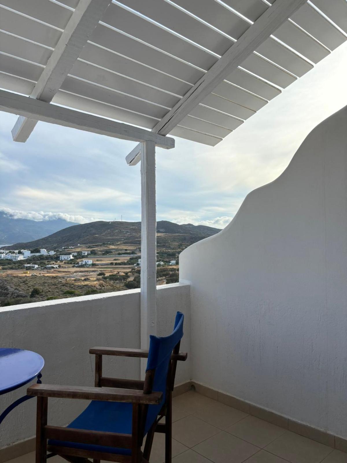 Hotel Kapetan Giannis Adamantas  Exterior foto